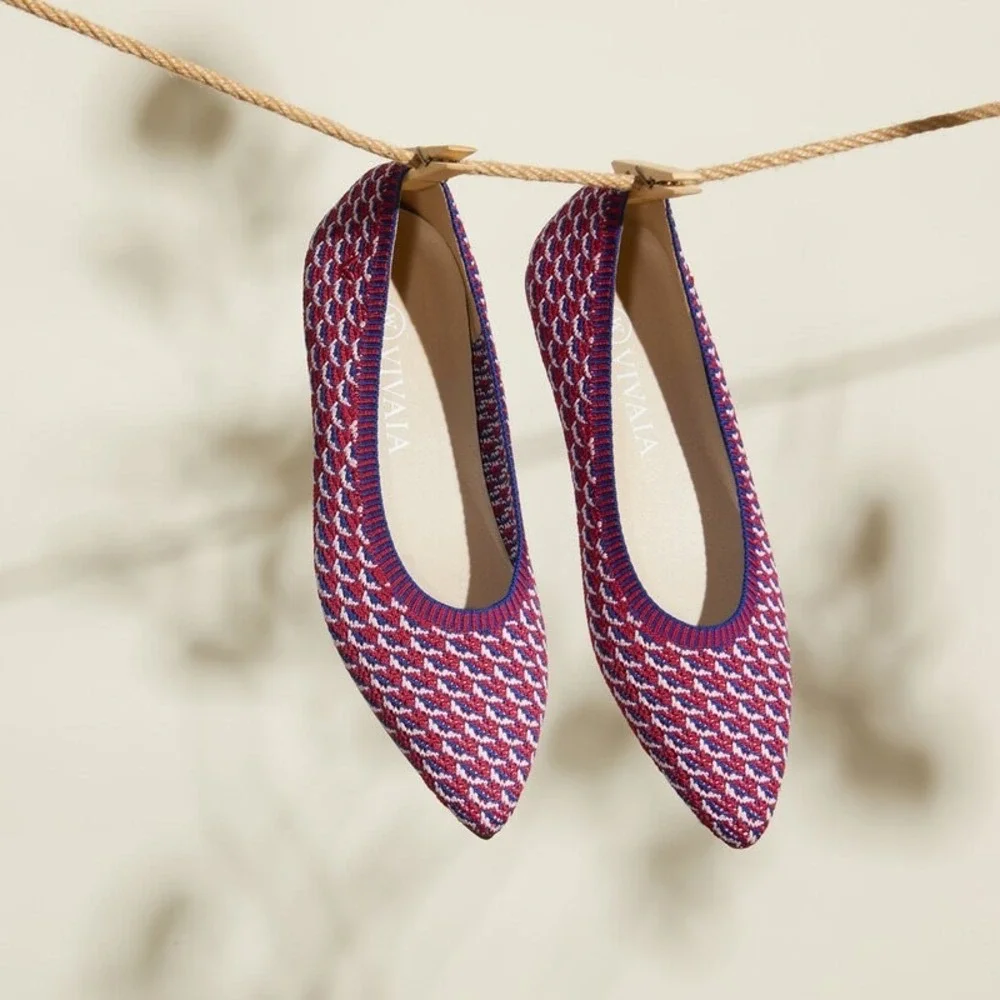 VIVAIA Aria Pointed Toe‎ Knit Flats Red Blue White Geometric Women Shoes US/ 9.5